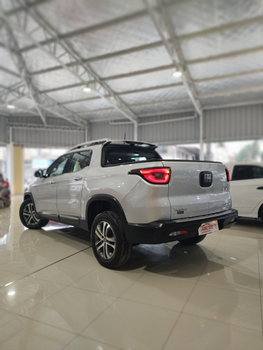 Imagen 9 de 19 de Fiat Toro 2017 2.0 Volcano 4x4 At