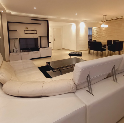 Imagen 7 de 13 de Apartamento Moderno En Las Chimeneas. Alquila Crismelia Castillo.