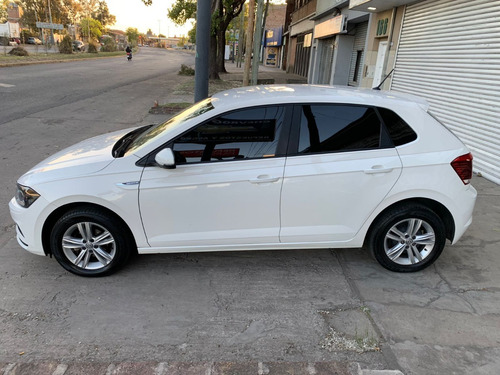 Imagen 13 de 24 de Volkswagen Polo Msi Comfortline 1.6