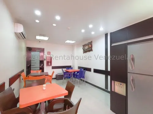 Estefani Salon Vende, Extraordinario Edificio Comercial En Centro Barquisimeto , Lara Mls #25-4020