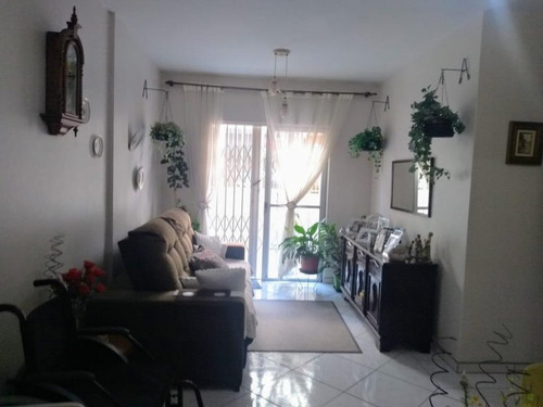 Imagem 2 de 8 de Apartamento Com 2 Dormitórios À Venda, 66 M² Por R$ 240.000,00 - Estreito - Florianópolis/sc - Ap5779