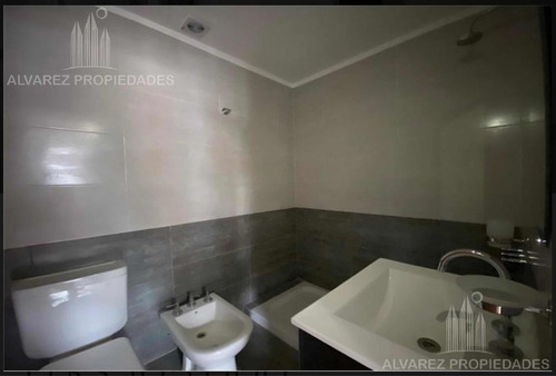Imagen 10 de 13 de Departamento - Castelar
