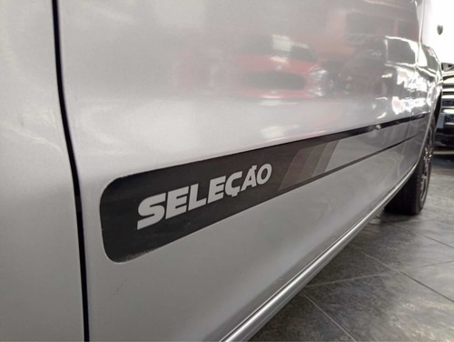 Imagem 11 de 15 de Volkswagen Fox 2014 1.6 Vht Seleção Total Flex 5p