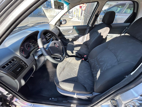 Fiat Siena 1.0 El Flex 4p