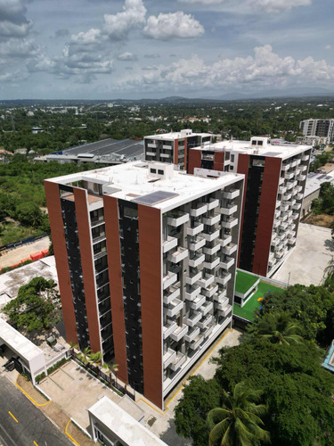 Apartamentos En Torre En La Avenida Hispanoamericana