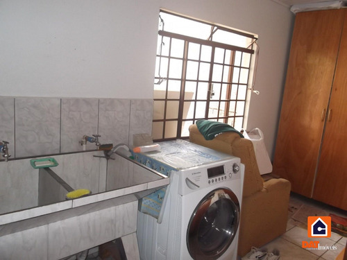 Imagem 16 de 21 de Casa À Venda Em Ronda - 059