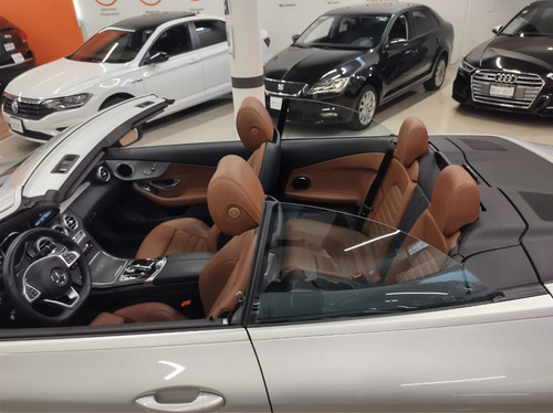 Imagen 8 de 13 de Mercedes-benz Clase C 2018 2.0 250 Convertible At