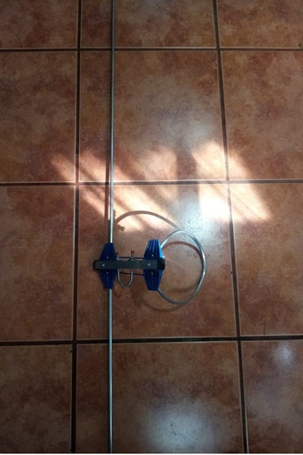 Imagen 1 de 5 de Antena De Televisión P/ Exterior Vhf-uhf Canal Hd, Pequeña
