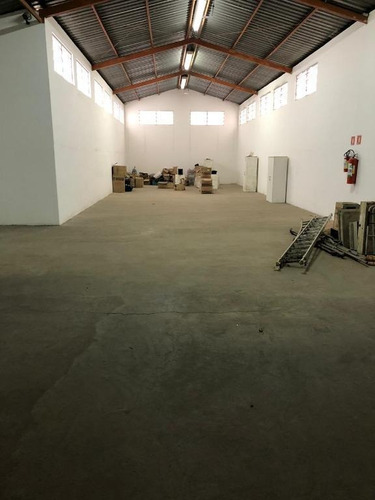 Imagem 5 de 11 de Galpão Para Alugar, 1200 M² Por R$ 18.000/mês - Jardim Guerreiro - Cotia/sp - Ga0469