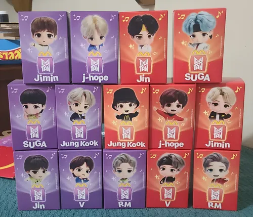 14 Bonecos Bts Mcdonald's 2025 Tinytan Completa Coleção | Frete grátis