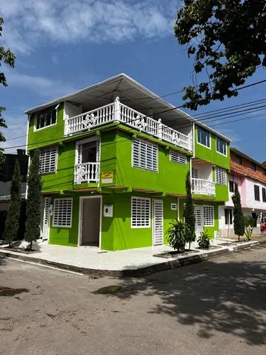 Excelente Ubicacion Casa Esquinera Frente A Parque V/cio-meta Brr San Antonio