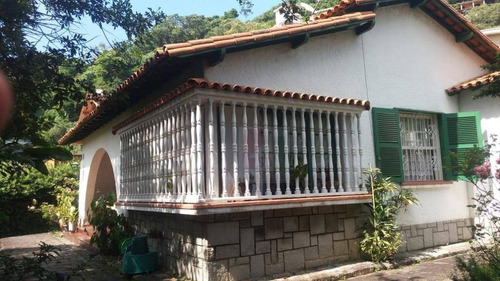 Imagem 3 de 30 de Casa No Centro De Teresópolis, Ideal Para Fins Comerciais. - Ca0806