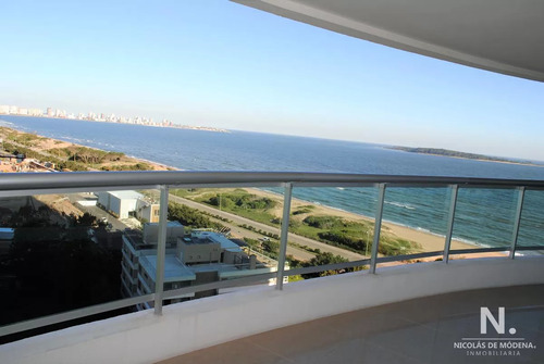 Departamento En Prestigiosa Torre De Punta Del Este