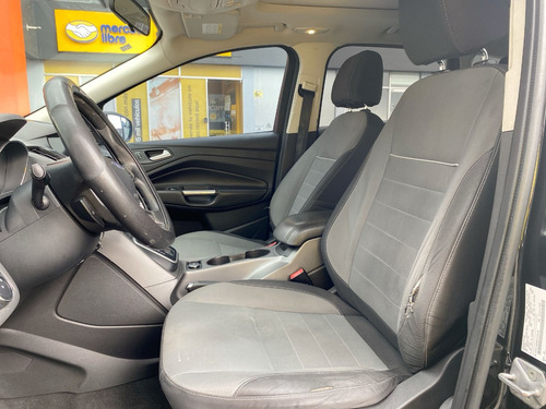 Imagen 16 de 25 de Ford Escape Se 2014