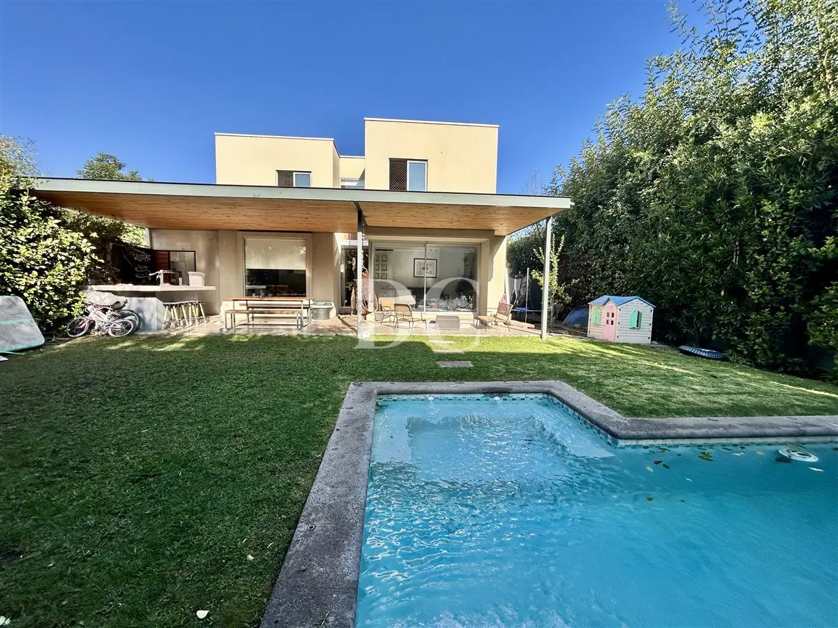 Imagen 2 de 28 de Casa En Venta De 3 Dorm. En Colina