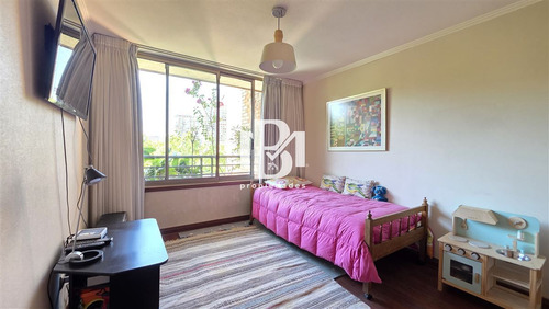 Departamento En Venta 4 Dormitorios. Las Condes