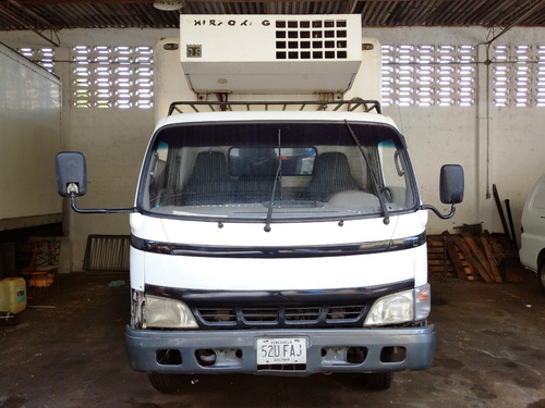 Imagen 2 de 12 de Toyota Dyna Turbo