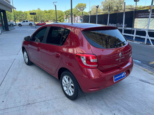 Imagen 6 de 17 de Renault Sandero 1.6 Privilege Pack 105cv