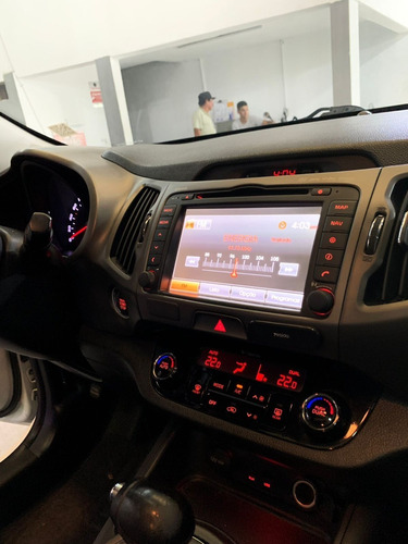 Imagem 8 de 13 de Kia Sportage 2.0 Ex 2015