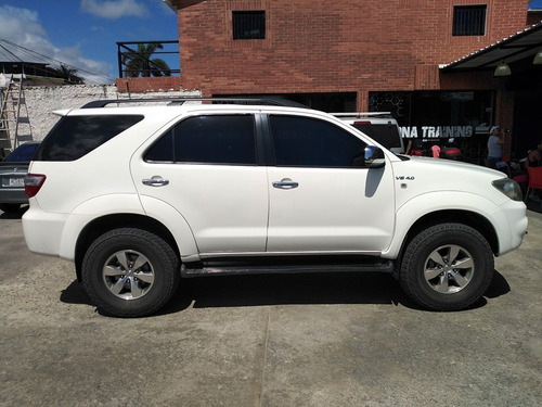 Toyota Fortuner Sr5 7ptos Automatica 4x4