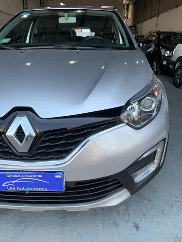 Imagen 6 de 14 de Renault Captur 2.0 Zen Les Automotores