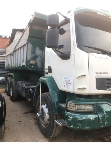 Imagem 5 de 8 de Volvo Volvo 330 Ouro 5