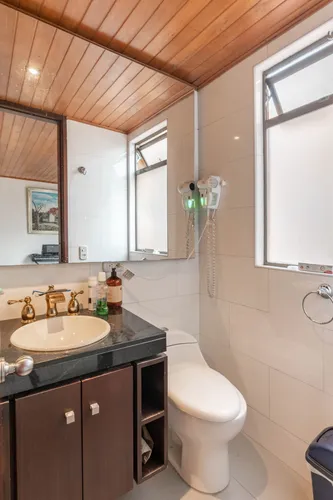 Apartamento En Venta En El Virrey. Cod V15762