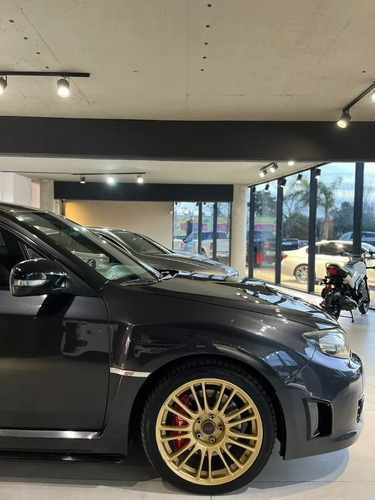 Subaru Impreza 2.5 Sedan Sti-300 Mt
