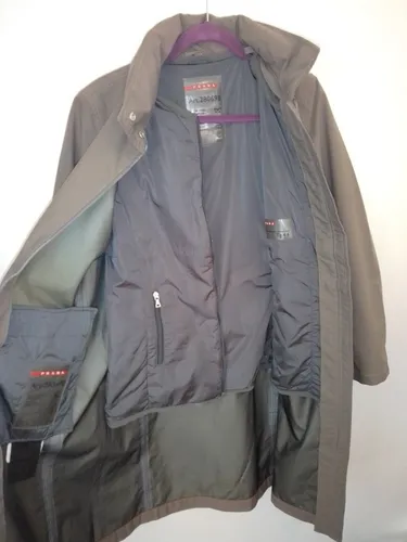 Chamarra prada mujer store