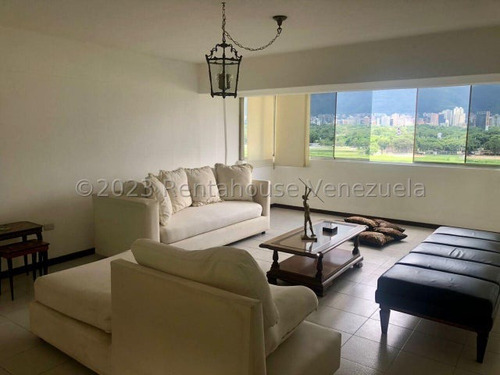 Amplio Apartamento Con Espectacular Vista Al Avila En Chuao Mls #24-11804