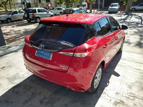 Imagen 8 de 10 de Toyota Yaris 5p Xs 2019