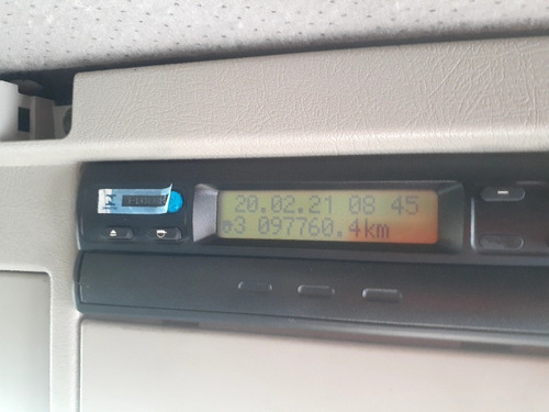 Imagem 5 de 15 de Volvo Fh 380 6x2 Ano 2005 Cama Gaucha E Turbo Clima