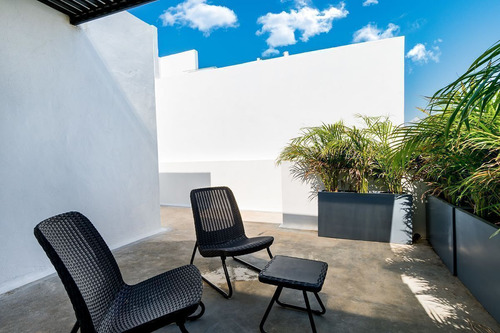Casa En Venta Con Recamara En Planta Baja En Dzityá, Mérida