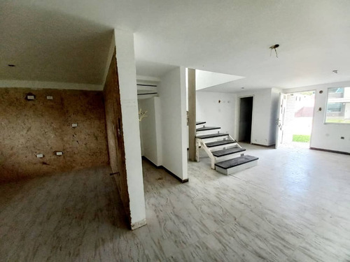 Imagen 2 de 17 de San Diego Casa Verde Hermoso Townhoues Maryori Wadskier 0414-9467879