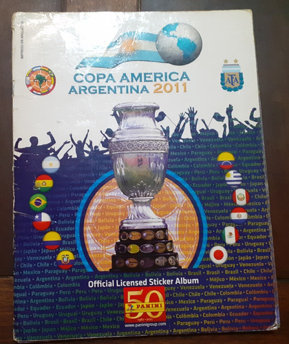 Album ** Copa America Centenario Argentina 2011**  112 Figus