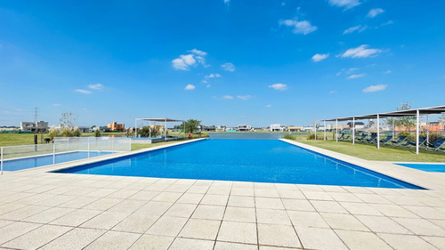 Imagen 21 de 30 de Casa Venta Barrio Cerrado Laguna Azul Pileta