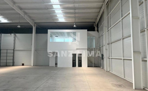 Parque Buena Opcion: Bodega Con Control De Acceso.