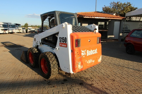 Imagem 3 de 17 de Mini Carregadeira Bobcat S150