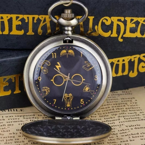 Imagen 3 de 5 de Reloj Collar Análogo - Harry Potter - Signos