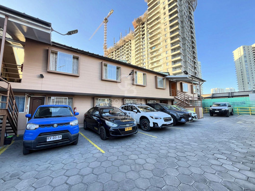 Hotel Familiar En Venta, Peñuelas Iv Región