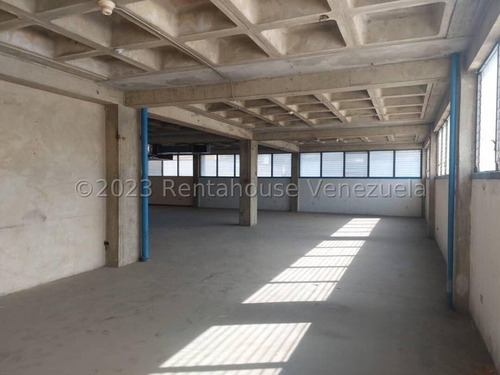 Imagen 10 de 20 de Segunda Planta Edificio En Alquiler Urb. La Lebrun Mls #23-20590