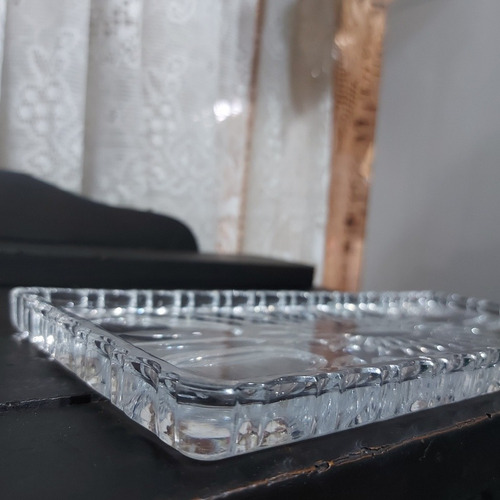 Imagem 8 de 10 de Petisqueira Cristal Com Detalhes Em Relevo