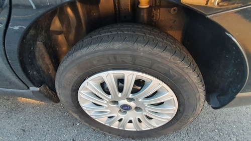 Fiat Grand Siena 2013 1.4 Attractive Flex 4p