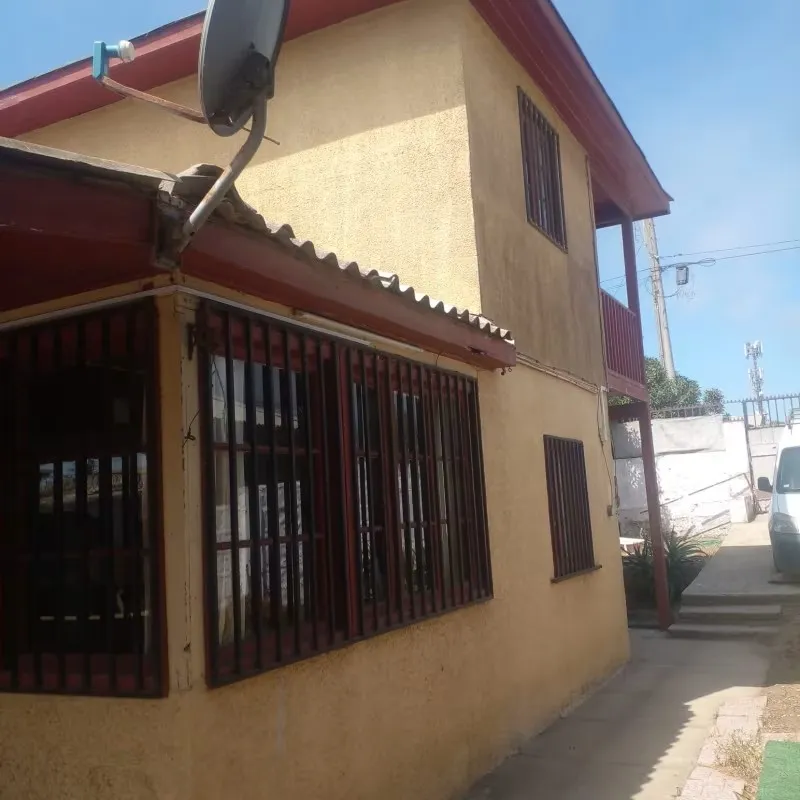 Imagen 1 de 7 de ¡oferta! Vendo Casa + Una 2da Vivienda Ind En San Sebastián