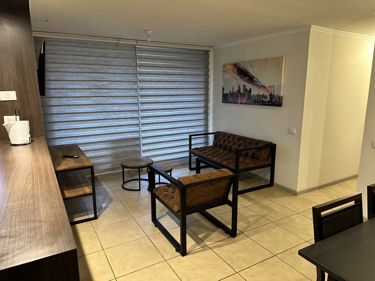 Imagen 4 de 16 de Depto Amoblado 3d/2b - 80 M2- 2 Estac. Bodega. Gc Incluidos