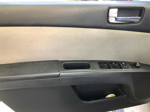 Nissan Sentra 2.0 N Acenta Cvt 2011