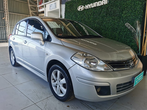 Nissan Tidda Extra Full 2012