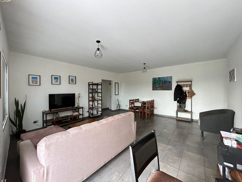 Venta Departamento 2 Amb Con Balcon - Ituzaingo