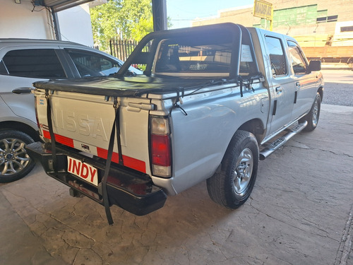 Nissan NP300 2.5 Cabina Doble 133cv 4x2