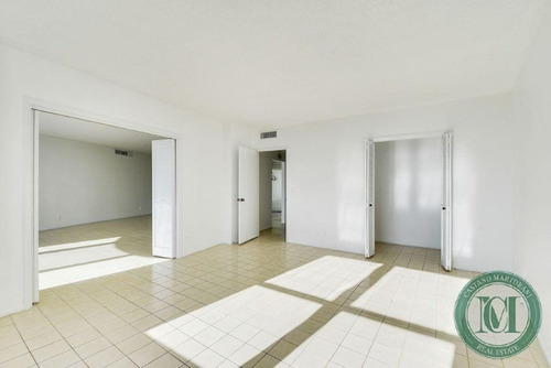 Imagem 28 de 30 de Apartamento A Venda Em Miami. - Ap00135 - 34208964
